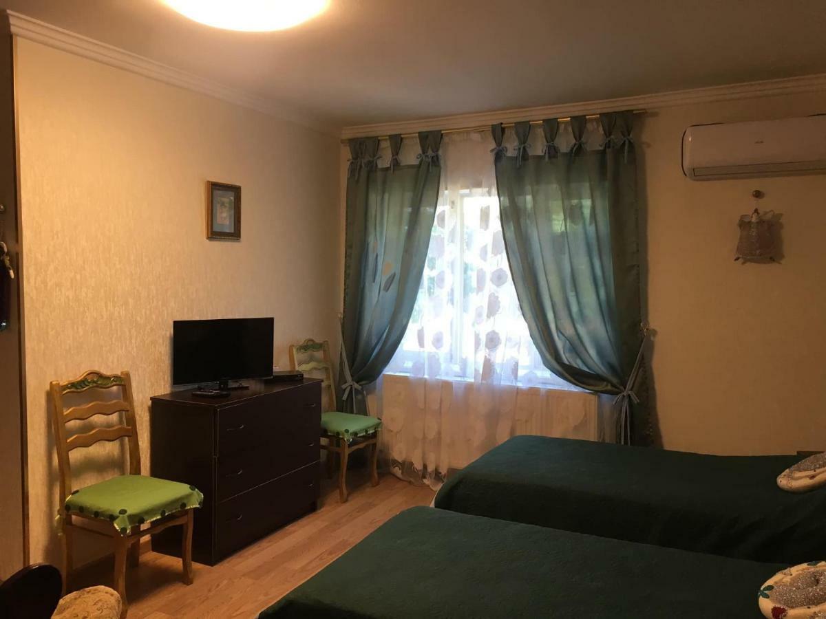 Art House Kutateli Hotel Ckaltubo Kültér fotó